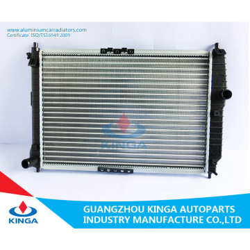 La Chine a fait le radiateur de voiture de haute performance de prix bas de Daewoo Kalos Mt